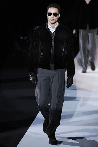 Giorgio Armani / - 2009-2010